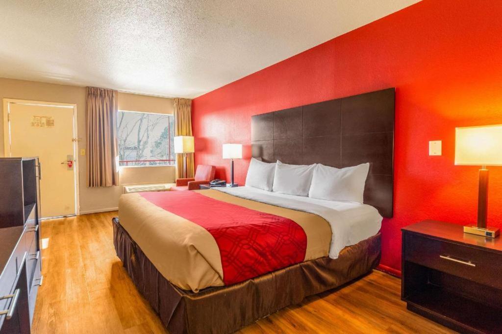 Econo Lodge Meridian Ngoại thất bức ảnh
