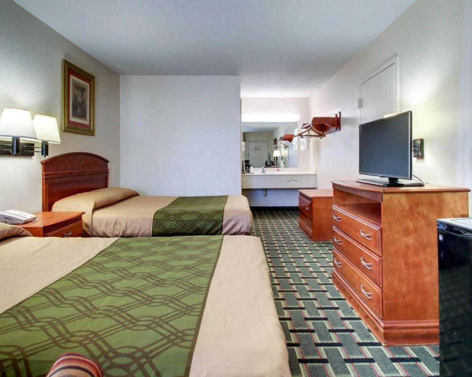 Econo Lodge Meridian Ngoại thất bức ảnh