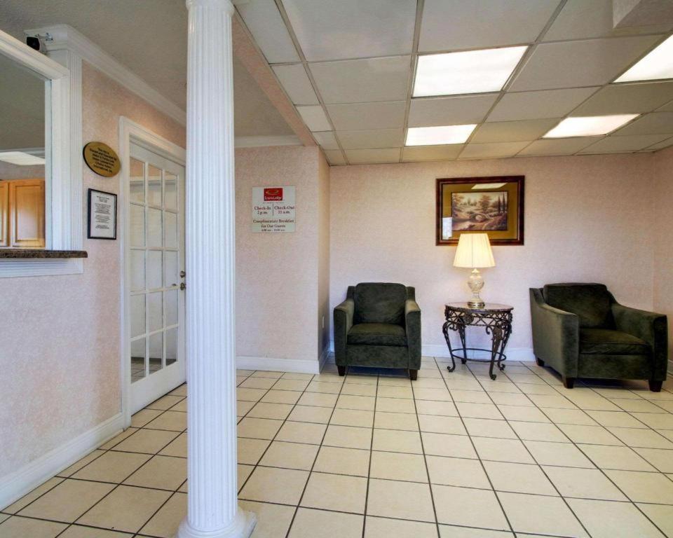 Econo Lodge Meridian Ngoại thất bức ảnh
